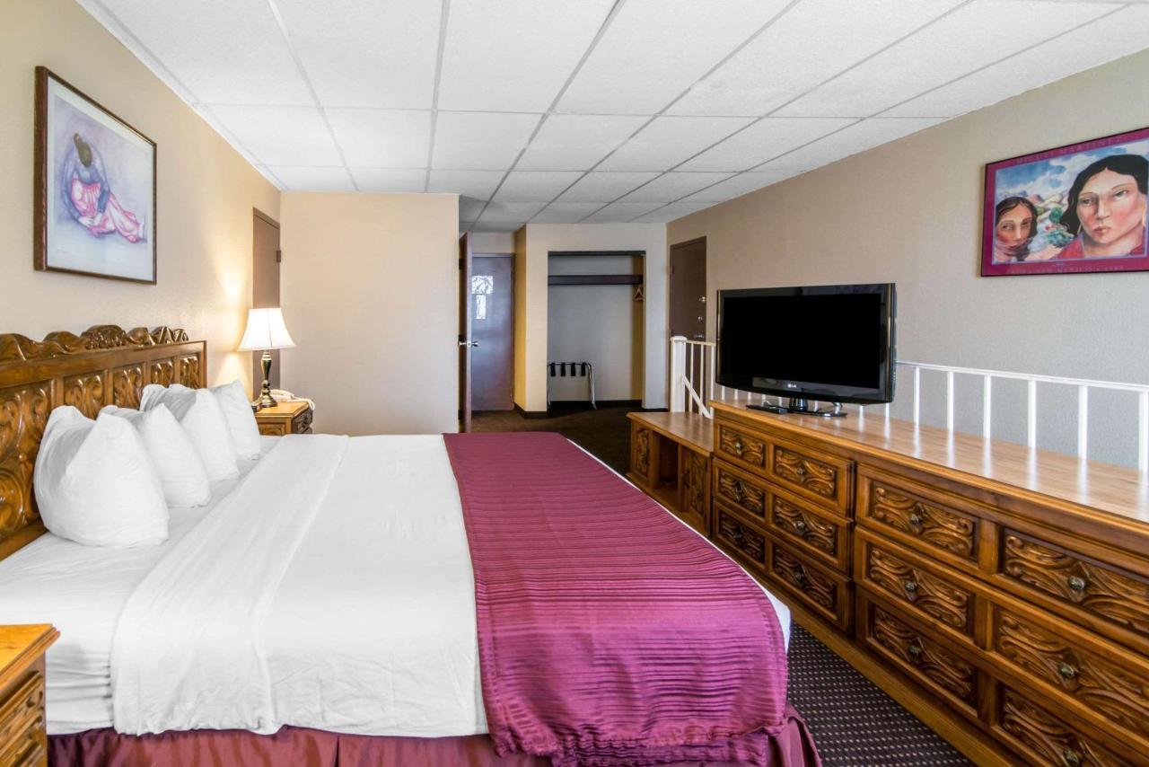 Quality Inn Taos Eksteriør billede