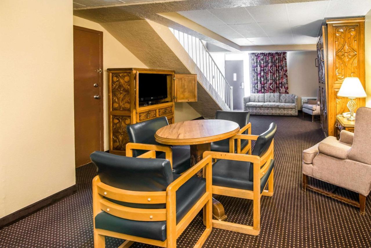 Quality Inn Taos Eksteriør billede